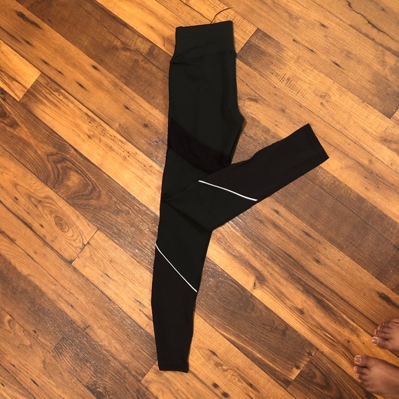 Athletic Bundle - Black Jacket/ Black Leggings - Picture 3 of 6